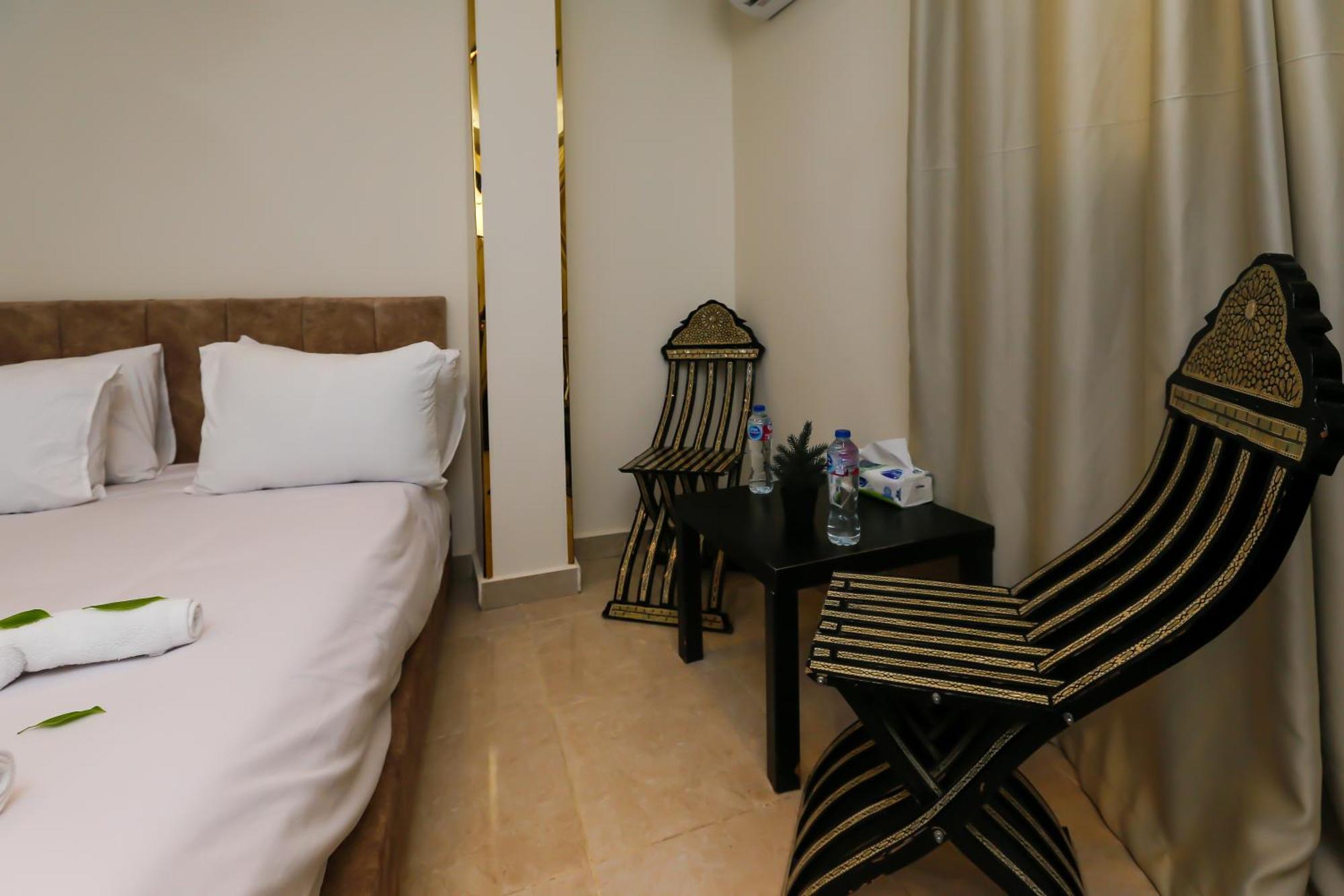 Taj Pyramids View Inn Kafret el-Gabal Kültér fotó