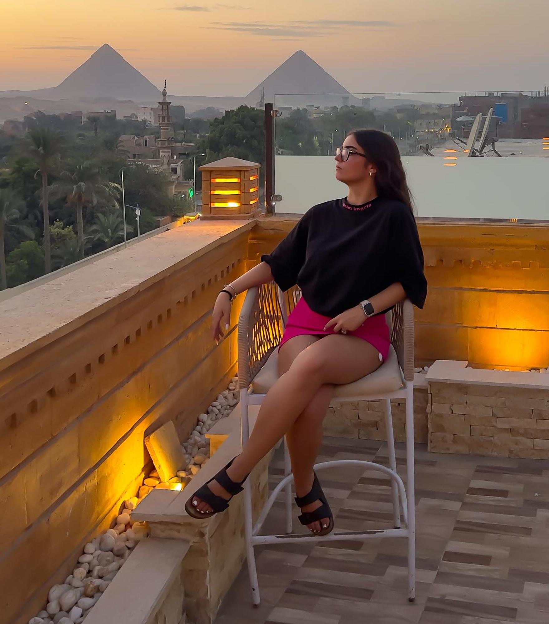 Taj Pyramids View Inn Kafret el-Gabal Kültér fotó